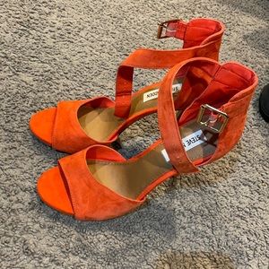 Steve Madden suede sandal, size 9
